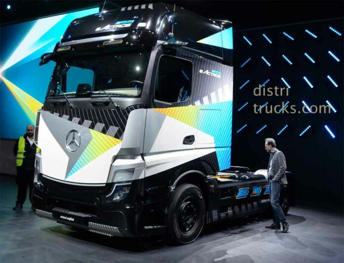 MB eActros LongHaul